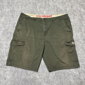 UNIONBAY Men's Cargo Shorts Size‎ 42 Green Shorts